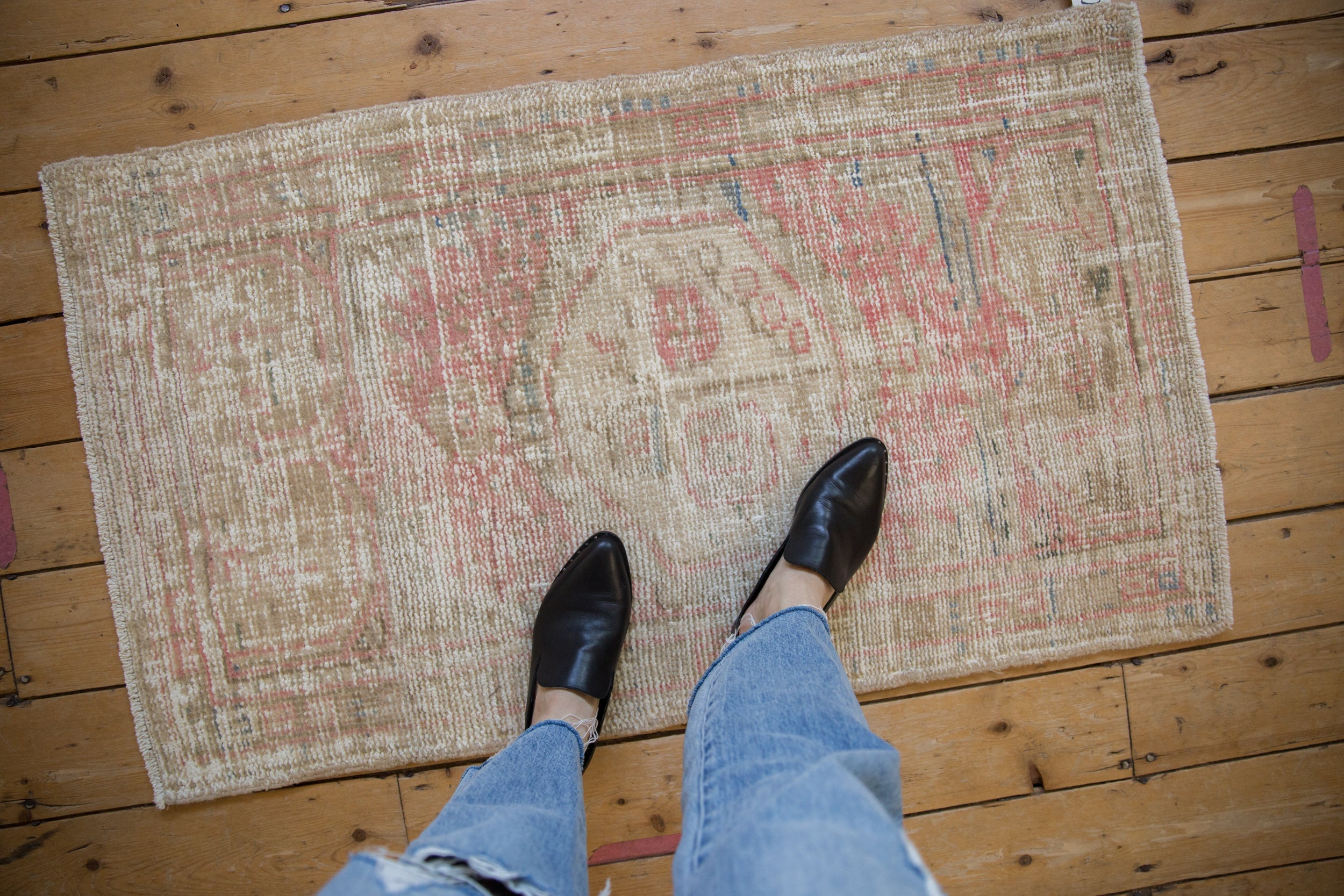 2.5x4 Vintage Distressed Oushak Rug // ONH Item 10790 Image 1