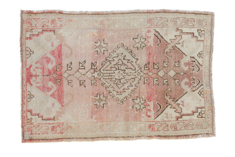 2.5x4 Vintage Distressed Oushak Rug // ONH Item 10805