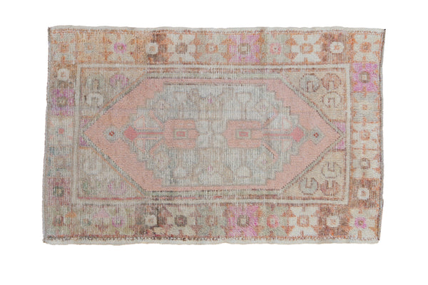 2.5x4.5 Vintage Distressed Oushak Rug // ONH Item 10808