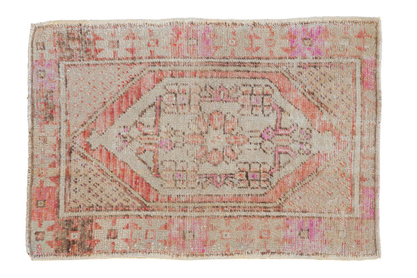 2.5x4 Vintage Distressed Oushak Rug // ONH Item 10810