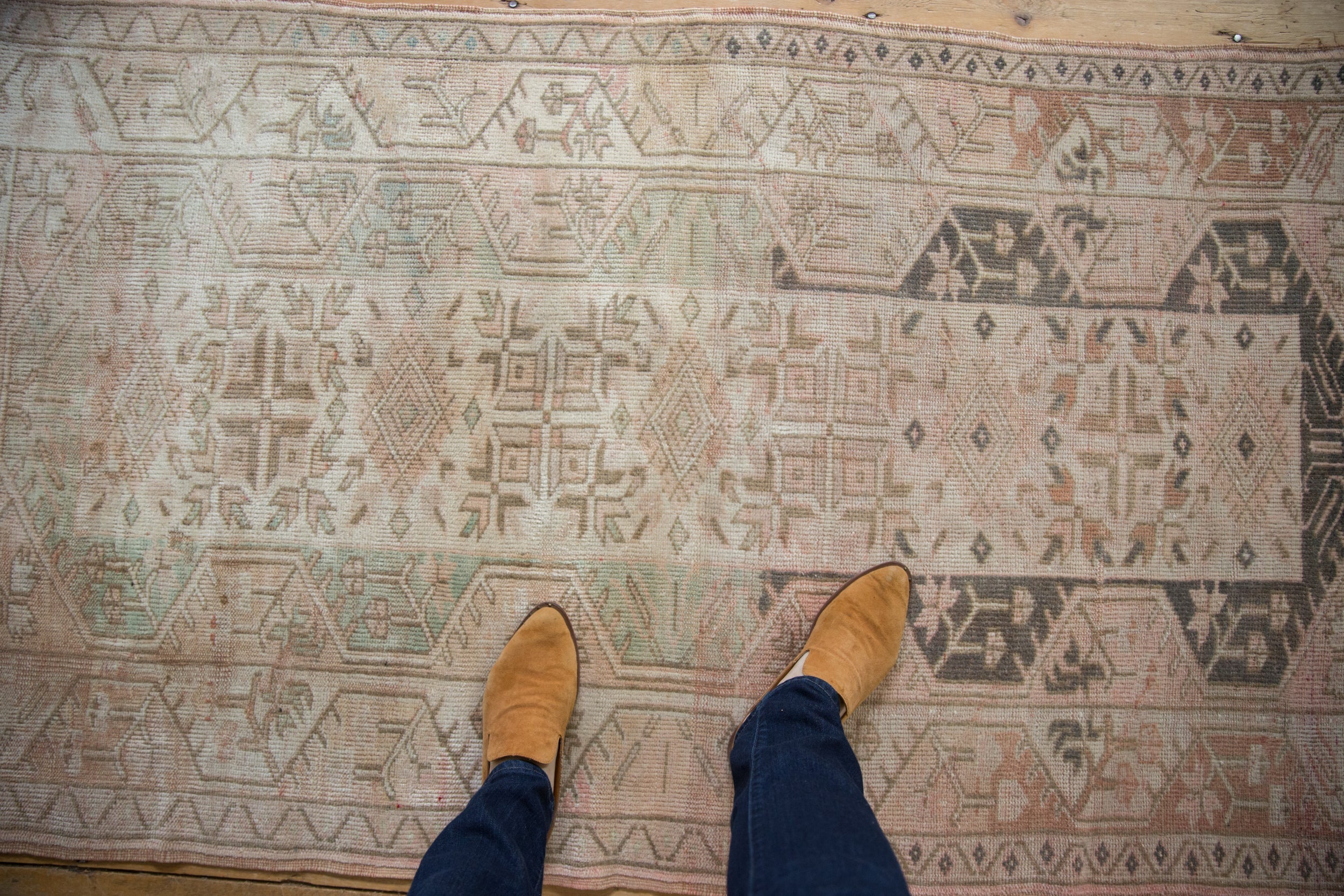 3x6 Vintage Distressed Melas Rug Runner // ONH Item 10838 Image 1