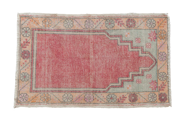 2.5x4 Vintage Distressed Oushak Rug // ONH Item 10871