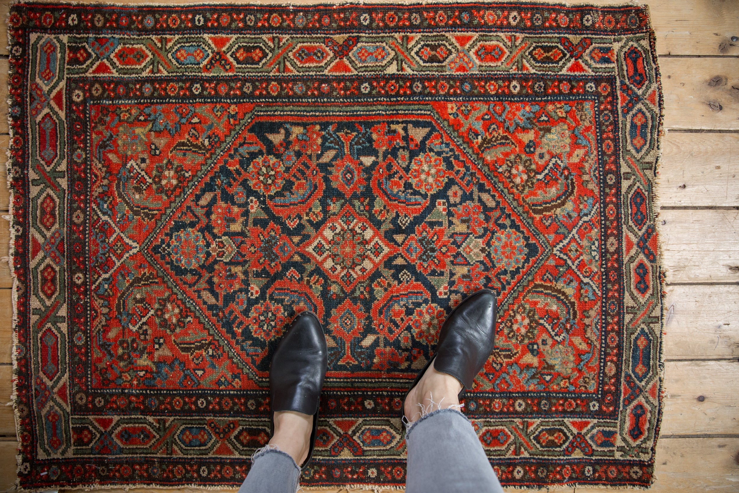 3x4 Vintage Hamadan Square Rug // ONH Item 10941 Image 1