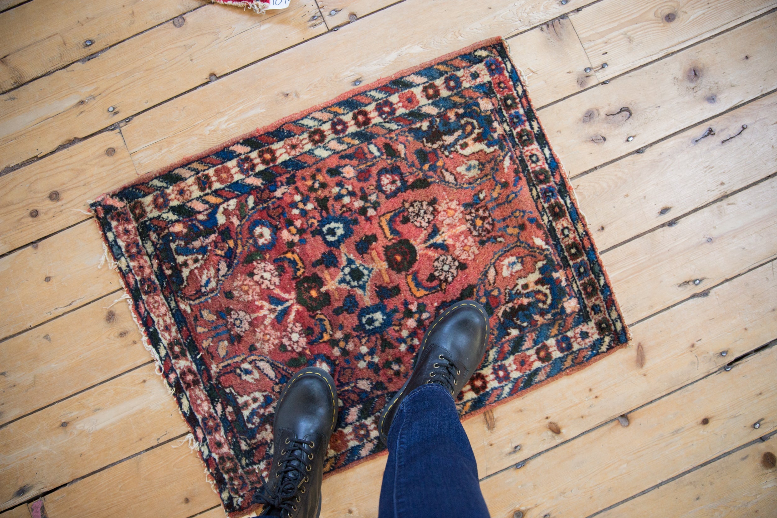 2x2.5 Vintage Borchalou Square Rug Mat // ONH Item 10960 Image 1