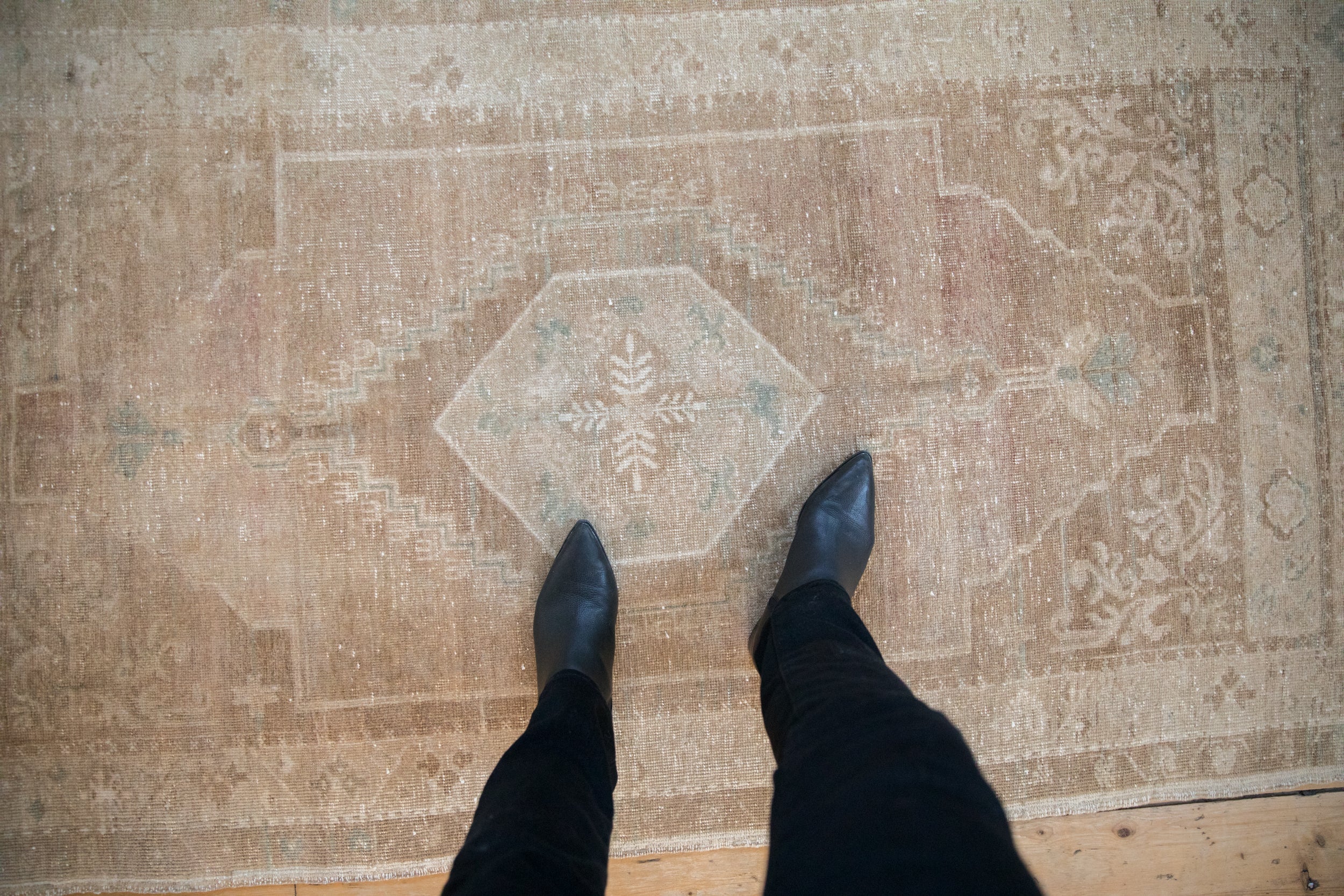 3.5x6.5 Vintage Distressed Oushak Rug // ONH Item 10997 Image 1