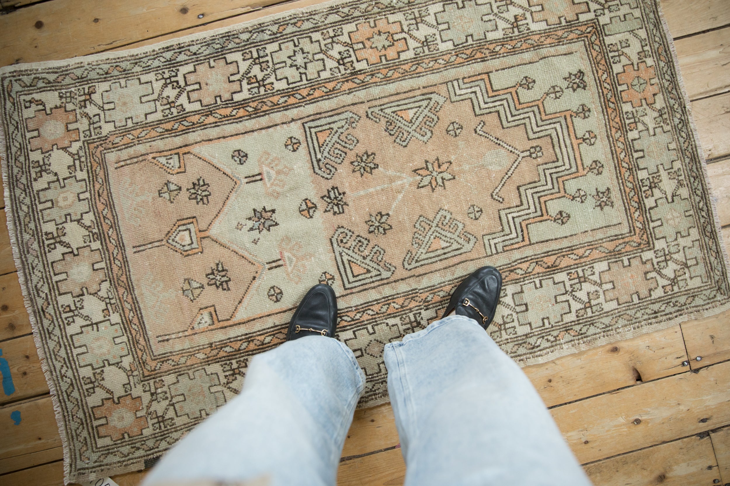 3x5 Vintage Distressed Oushak Rug // ONH Item 11009 Image 1