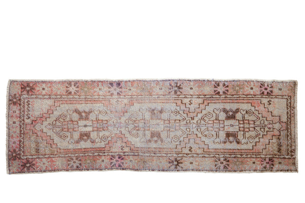 2.5x7.5 Vintage Distressed Oushak Rug Runner // ONH Item 11010