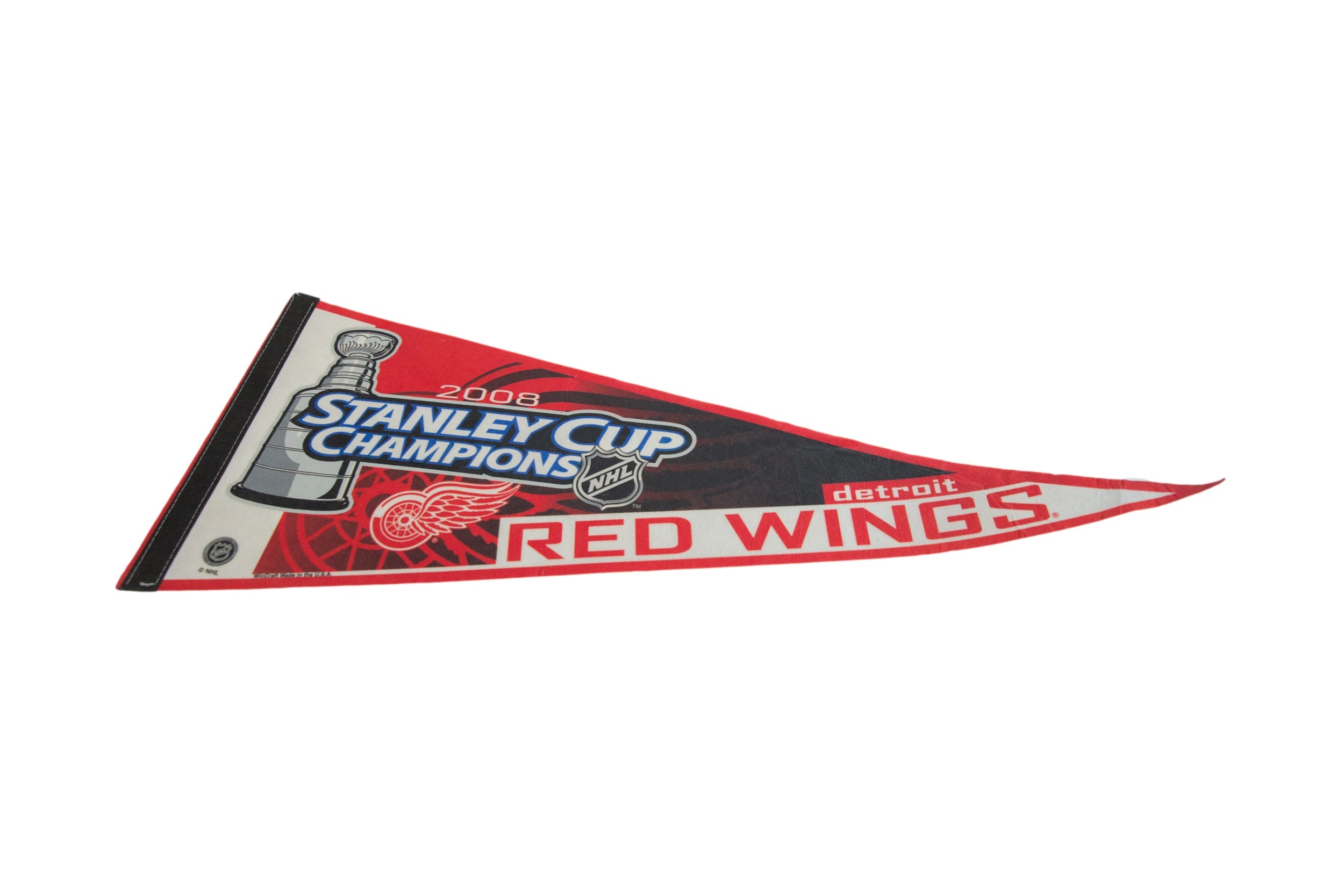 https://oldnewhouse.com/cdn/shop/products/11047-detroit-red-wings-2008-stanley-cup-felt-flag-pennant-01.jpg?v=1669830024