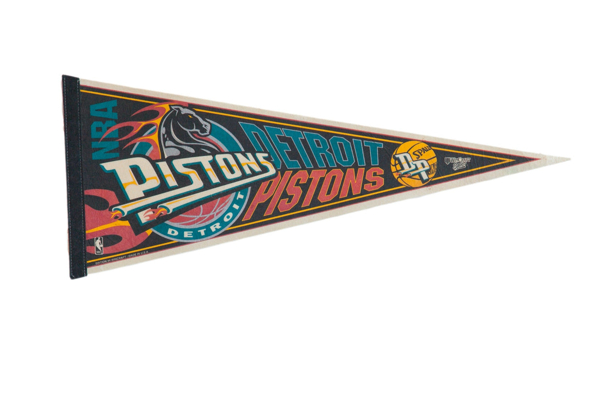 Detroit Pistons Felt Flag Pennant // ONH Item 11063