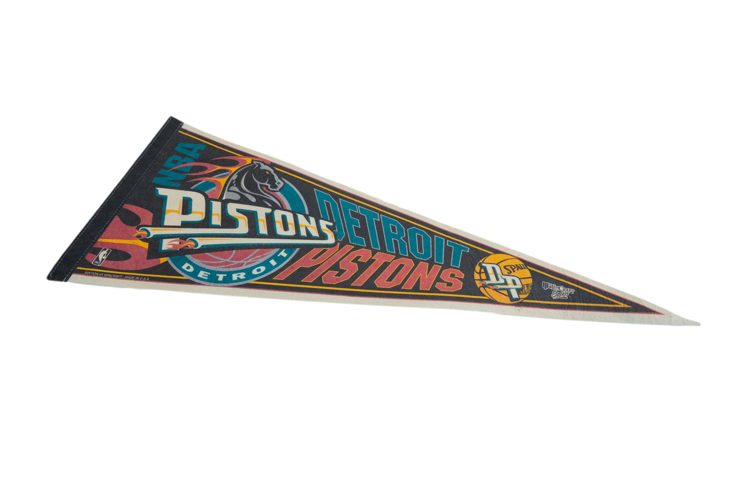 Detroit Pistons Felt Flag Pennant // ONH Item 11063 Image 1