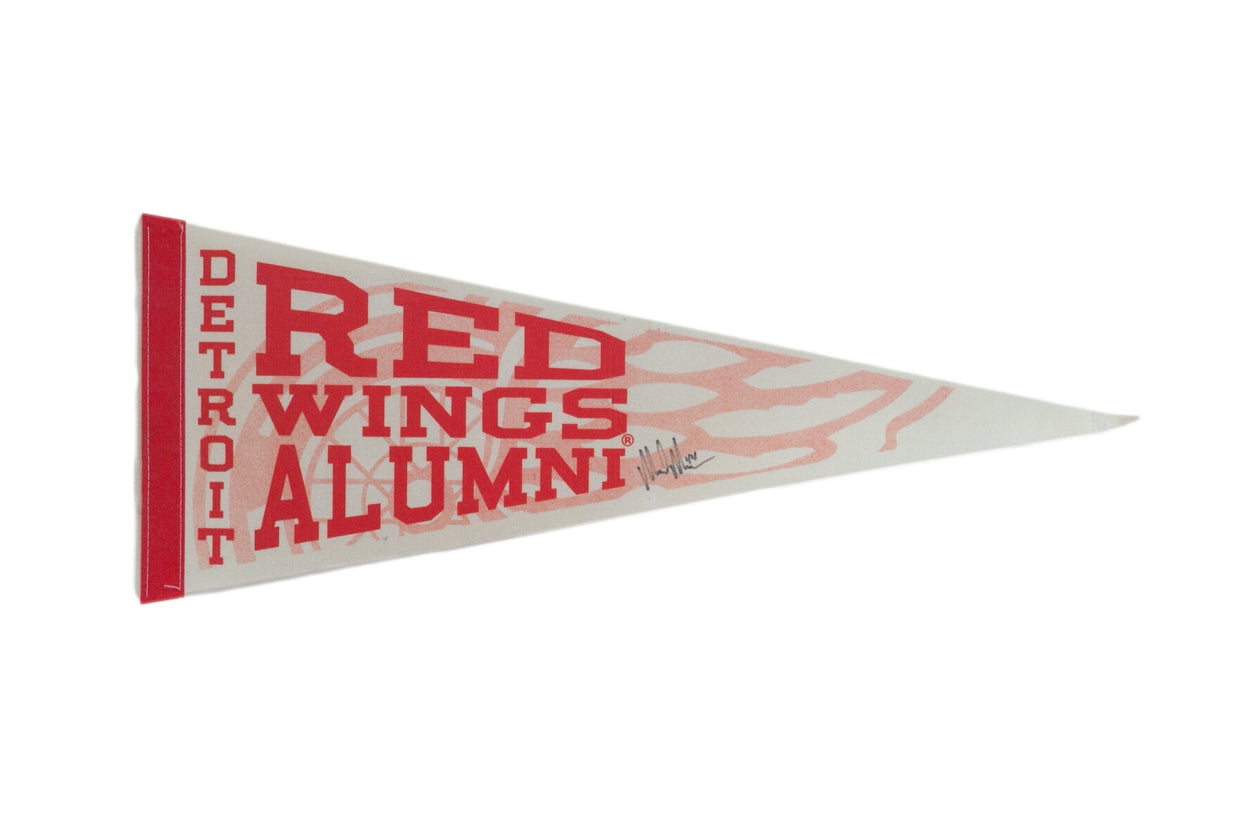 Detroit Red Wings Alumni, Signed Felt Flag Pennant // ONH Item 11305