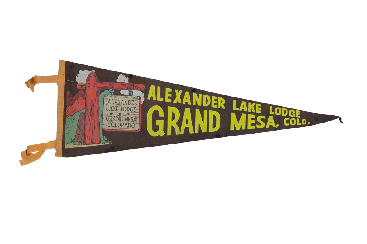 Alexander Lake Lodge Grand Mesa, Colorado Felt Flag Pennant // ONH Item 11320