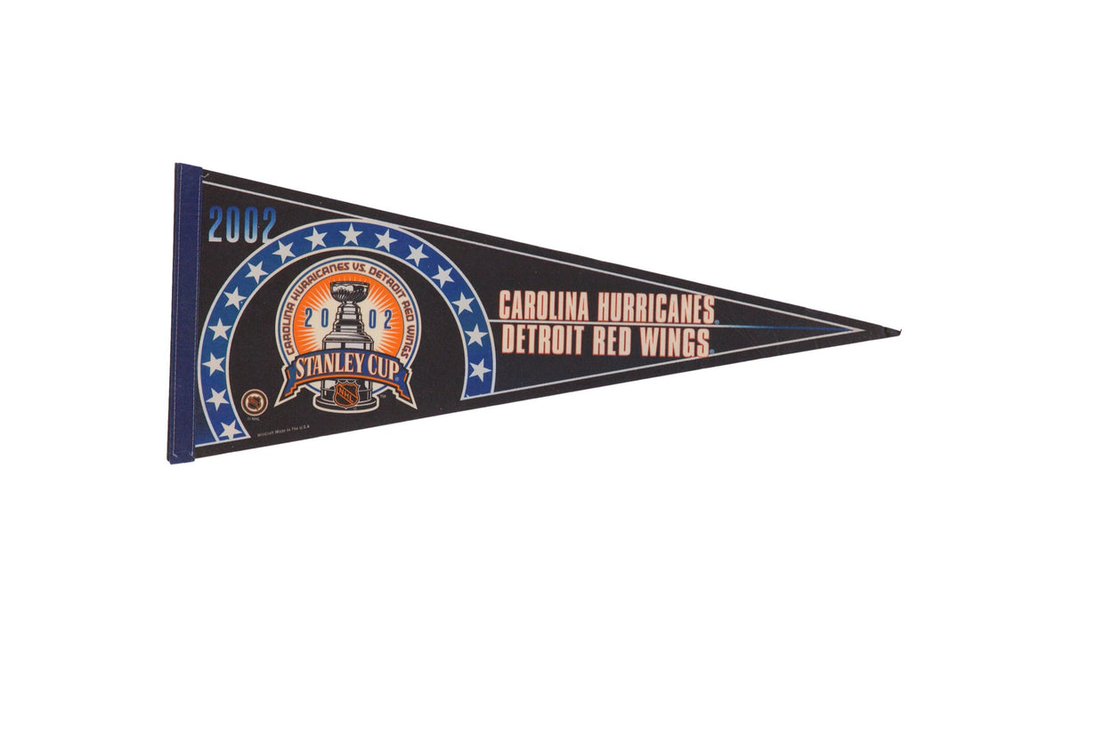 2002 Stanley Cup Carolina Hurricanes vs Detroit Red Wings Felt Flag Pennant // ONH Item 11374