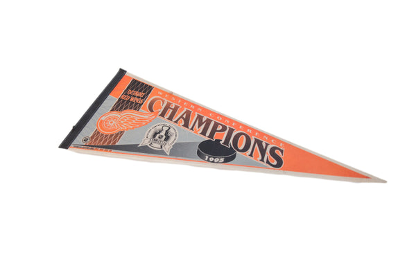 Detroit Red Wings 1995 Western Conference Champions Felt Flag Pennant // ONH Item 11382 Image 1