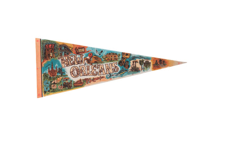 New Orleans Felt Flag Pennant // ONH Item 11433