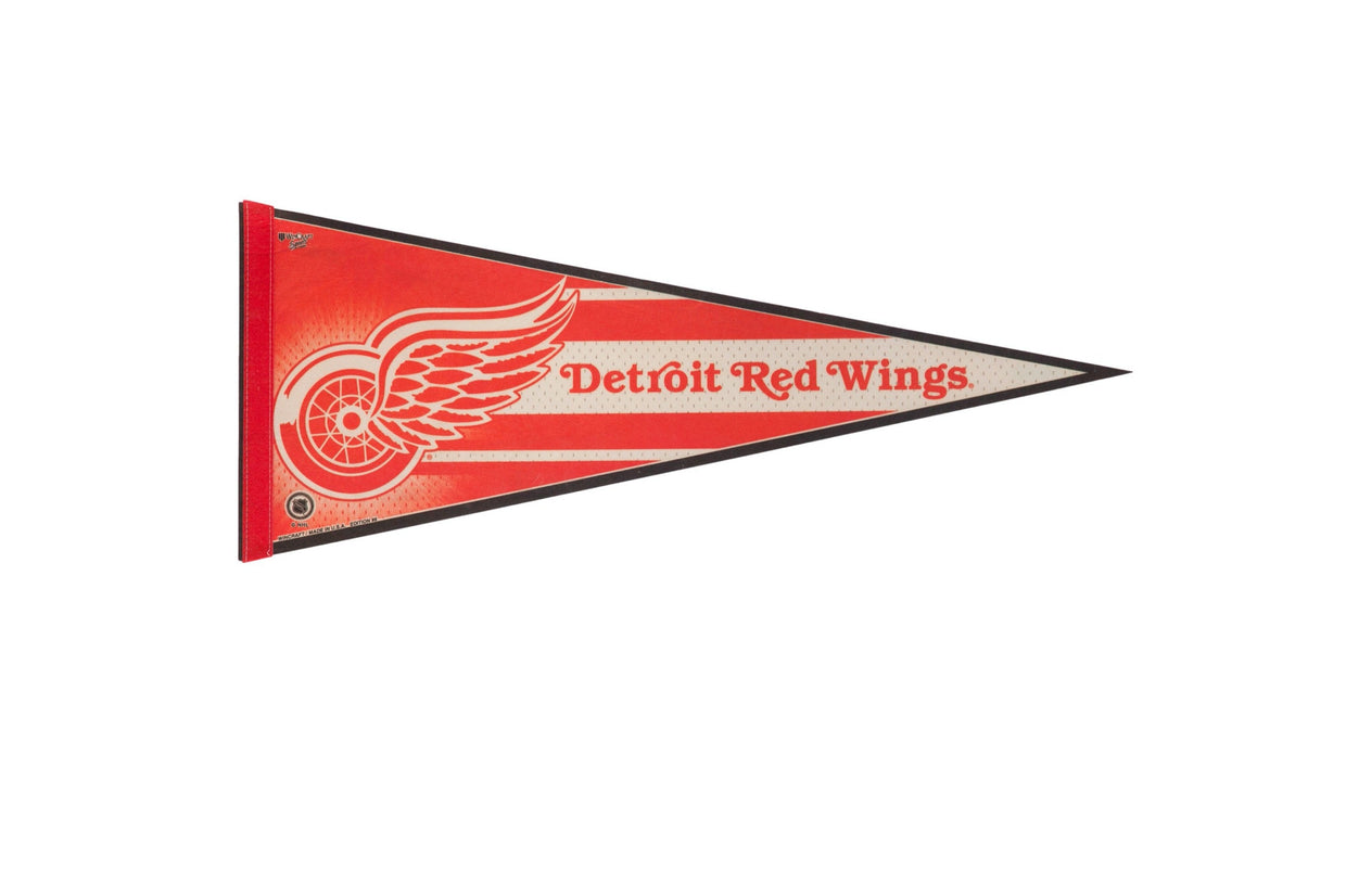 Detroit Red Wings Felt Flag Pennant // ONH Item 11435