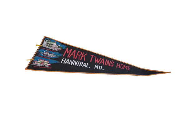 Mark Twain's Home Hannibal Missouri Felt Flag Pennant // ONH Item 11504 Image 1