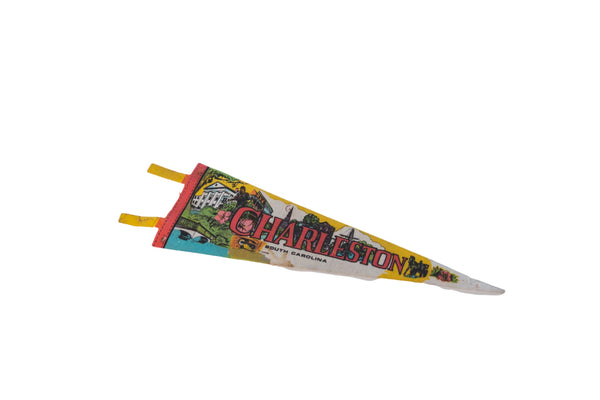 Charleston South Carolina Felt Flag Pennant // ONH Item 11518 Image 1