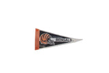 Vintage Cincinnati Bengals felt flag pennant with classic orange striped helmet logo.