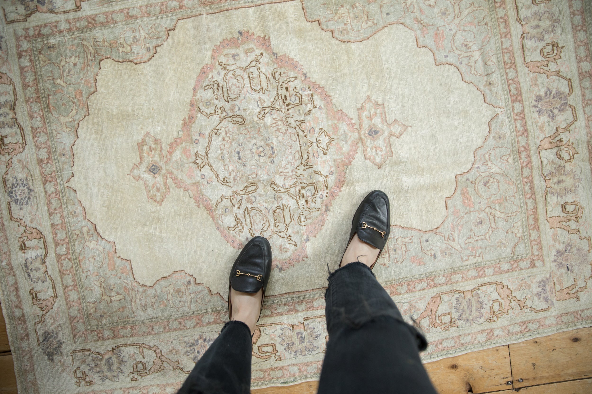 4x5.5 Vintage Distressed Kayseri Rug // ONH Item 11605 Image 1