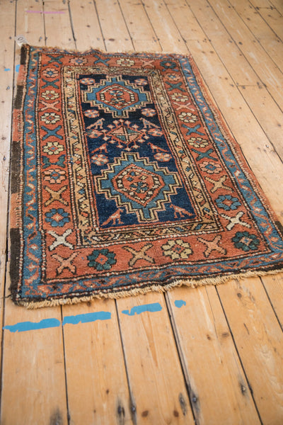 2.5x4.5 Antique Heriz Rug // ONH Item 11610 Image 3