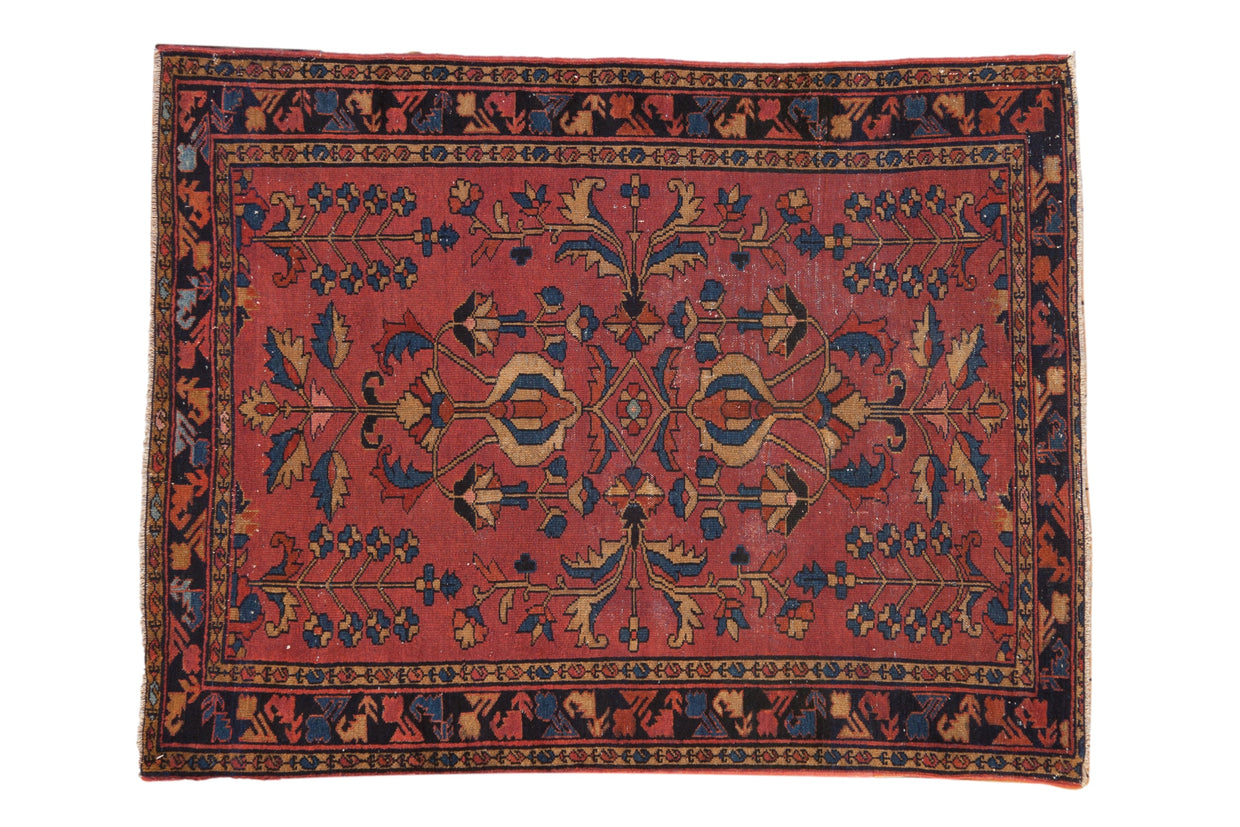 3.5x4.5 Antique Lilihan Square Rug // ONH Item 11625