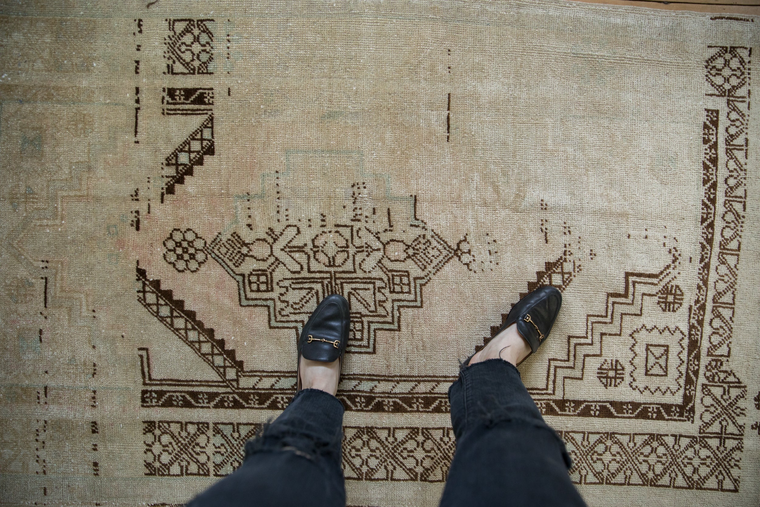 3.5x6.5 Vintage Distressed Oushak Rug // ONH Item 11646 Image 1