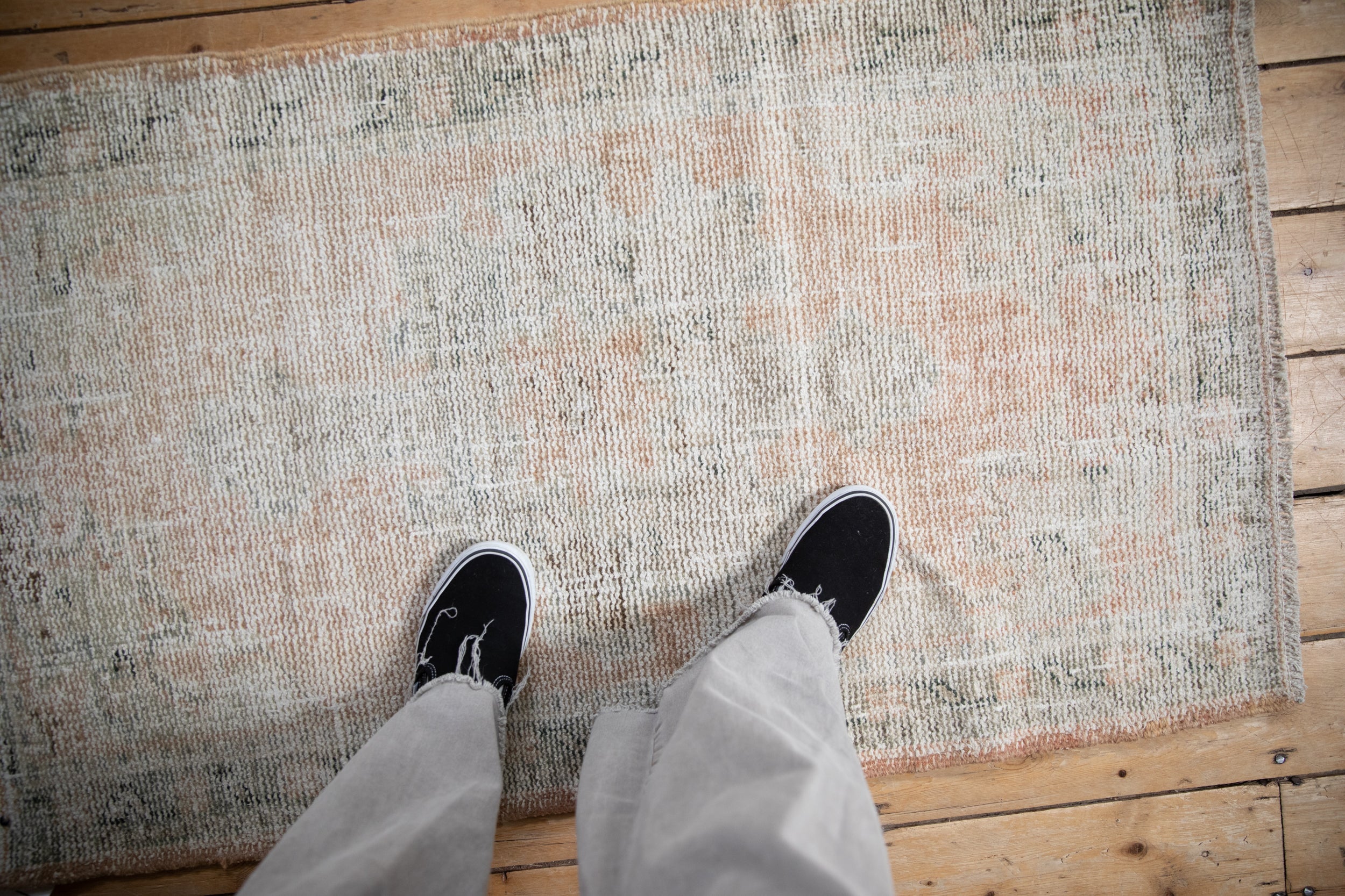 2.5x4 Vintage Distressed Oushak Rug // ONH Item 11651 Image 1