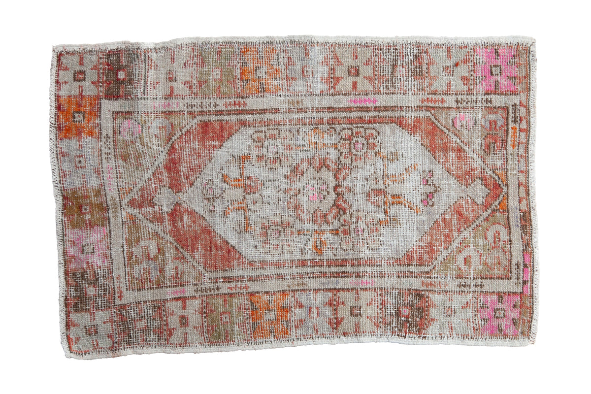Vintage Oushak Turkish Rug 2'9