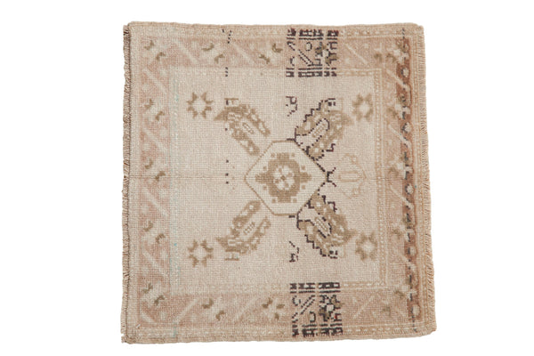 Vintage Distressed Oushak Square Rug Mat // ONH Item: 11654