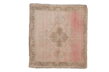 Vintage Distressed Oushak Square Rug Mat // ONH Item: 11661