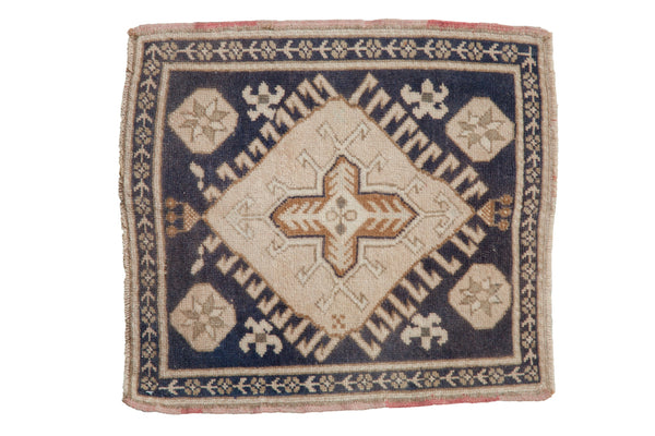 Vintage Distressed Oushak Square Rug Mat // ONH Item: 11662