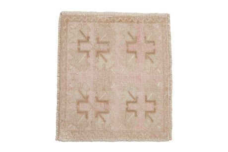 Vintage Distressed Oushak Square Rug Mat // ONH Item: 11664