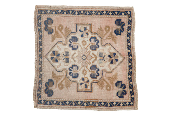 Vintage Distressed Oushak Square Rug Mat // ONH Item: 11666