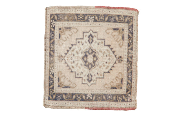 Vintage Distressed Oushak Square Rug Mat // ONH Item: 11667