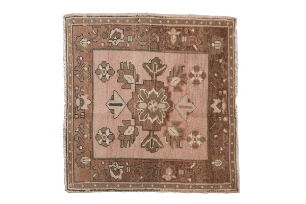 Vintage Distressed Oushak Square Rug Mat // ONH Item: 11683