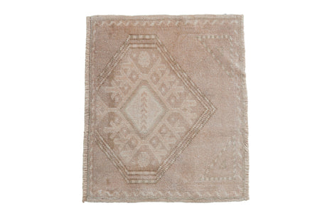 Vintage Distressed Oushak Square Rug Mat // ONH Item: 11700
