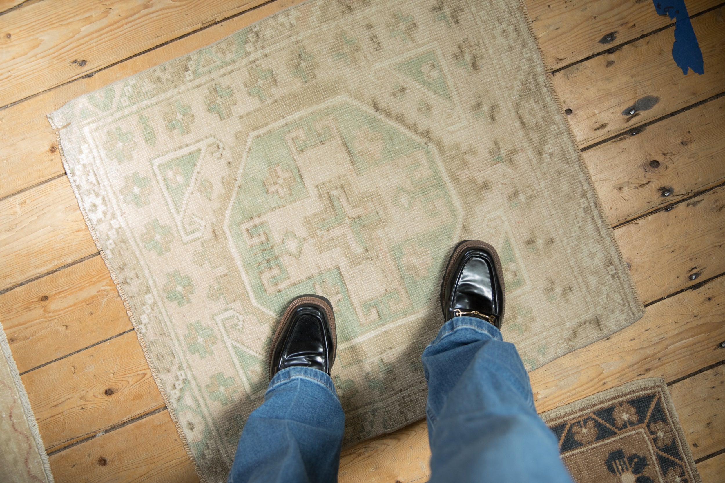 Vintage Distressed Oushak Square Rug Mat // ONH Item: 11717, Image 1