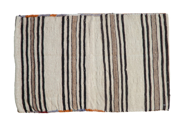 Vintage Bag Face Turkish Kilim Rug Mat // ONH Item: 11723
