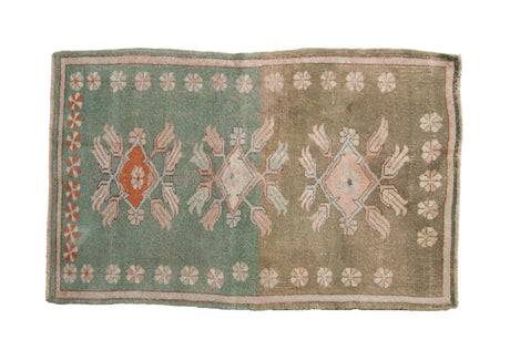Vintage Distressed Oushak Rug // ONH Item: 11771