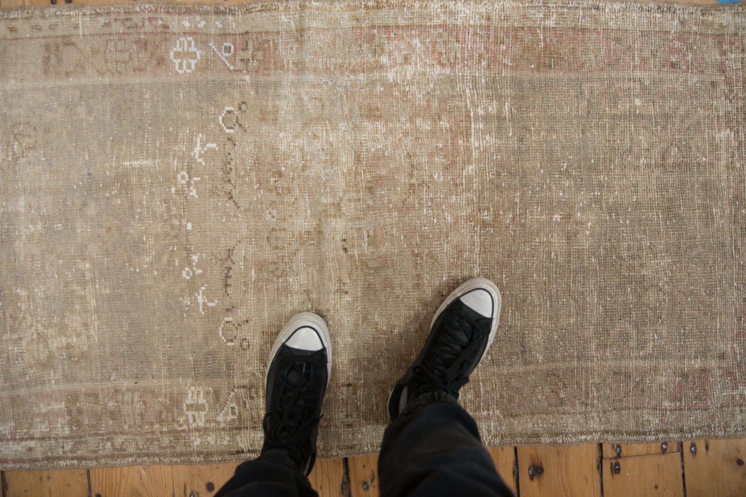 Vintage Distressed Oushak Rug // ONH Item: 11773, Image 1