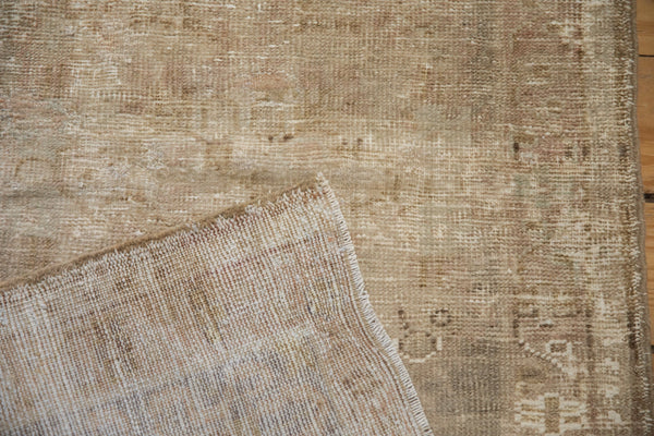 Vintage Distressed Oushak Rug // ONH Item: 11773, Image 5