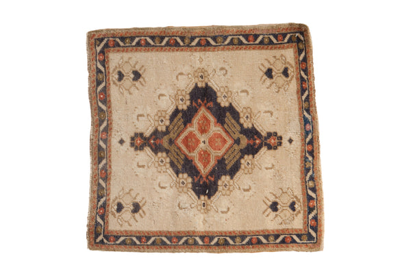Vintage Distressed Oushak Square Rug Mat // ONH Item: 11786