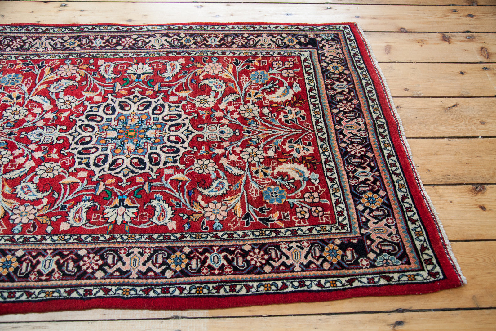 3x4 Red Persian Rug // ONH Item 1181 Image 1