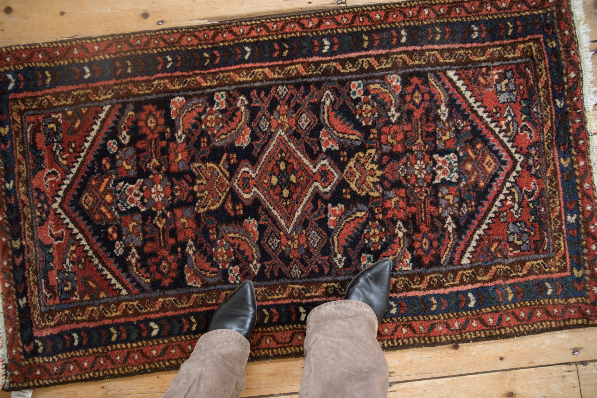 2.5x4.5 Vintage Hamadan Rug // ONH Item 11829 Image 1