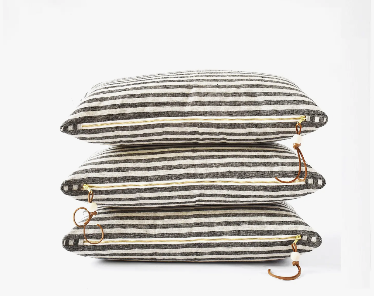 The Linen Lumbar Pillow 14x24