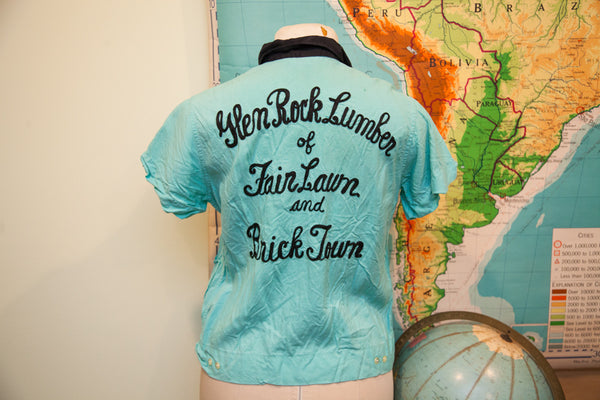 Vintage 50s Embroidered Bowling Shirt // New Jersey // Size XS - S - Petite // ONH Item 1708
