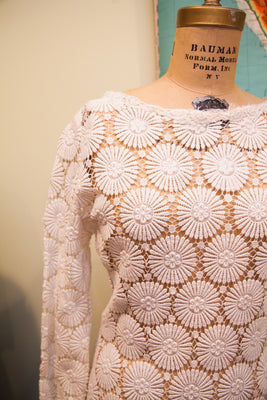 Vintage 60s Crocheted Lace Wedding Dress // Size 8 - 10 // Bohemian Wedding // ONH Item 1684 Image 1