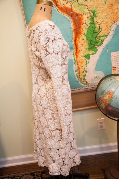 Vintage 60s Crocheted Lace Wedding Dress // Size 8 - 10 // Bohemian Wedding // ONH Item 1684 Image 3