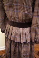 Pleated peplum and velvet waist detail of the vintage plaid dress.